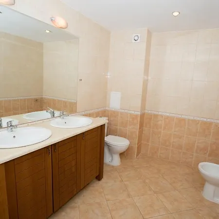 Semesteranläggning (resort) Kaliakria Topola